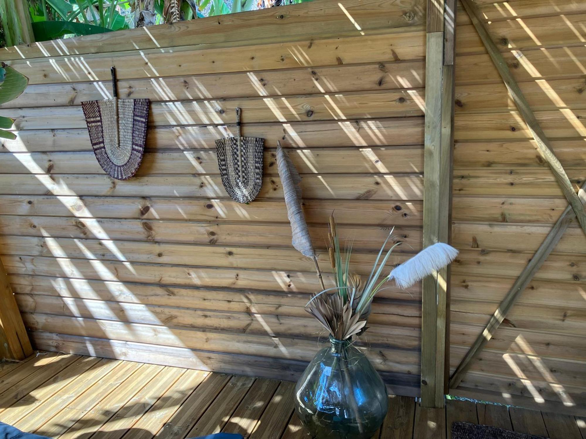 Kazacoco Bungalow A 5 Min A Pieds Du Lagon La Saline Le Bains Luaran gambar