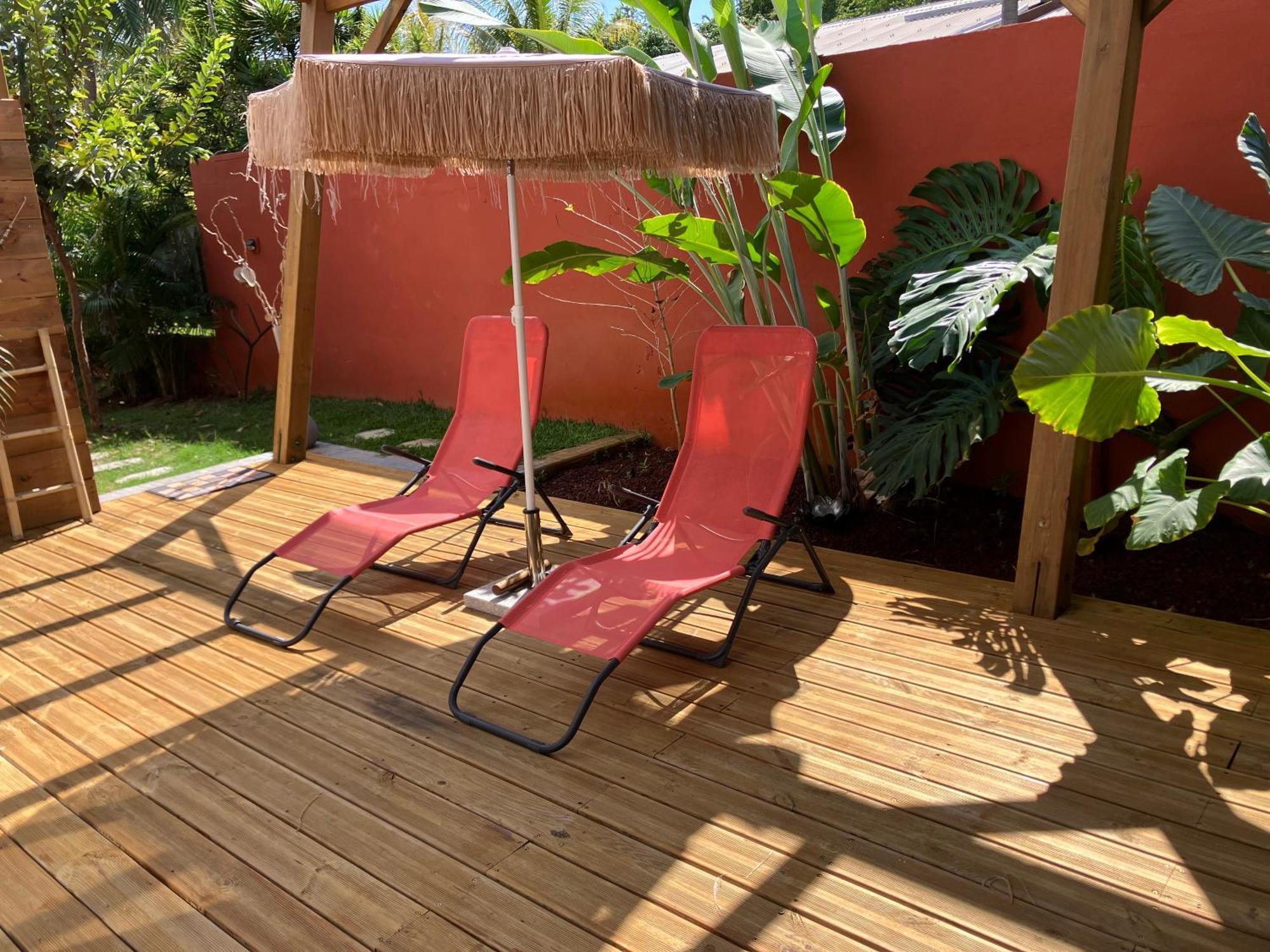 Kazacoco Bungalow A 5 Min A Pieds Du Lagon La Saline Le Bains Luaran gambar